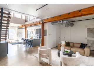 Photo #2: 6533787 Listing 