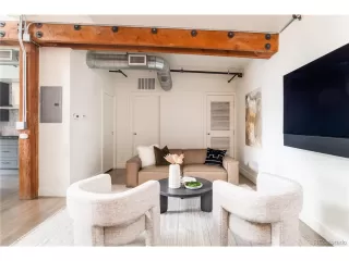 Photo #4: 6533787 Listing 