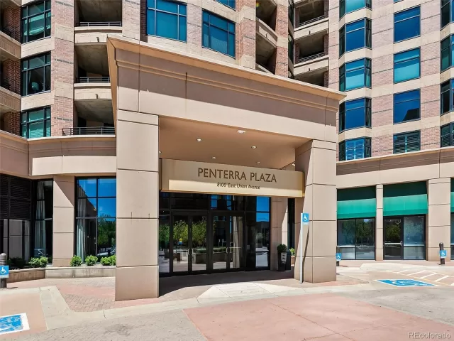 MLS: 6538325 Condo For Sale