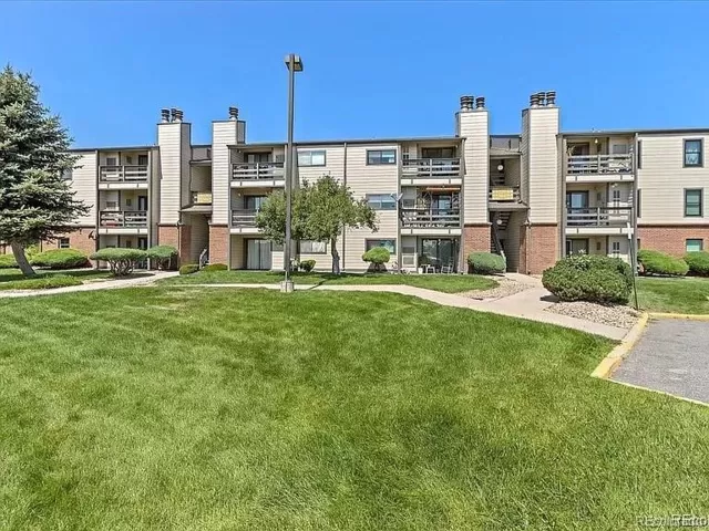 MLS: 6538447 Condo For Sale