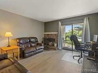 Photo #3: 6538447 Listing