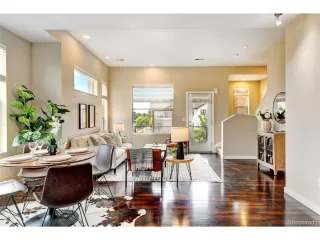 Photo #5: 6541644 Listing