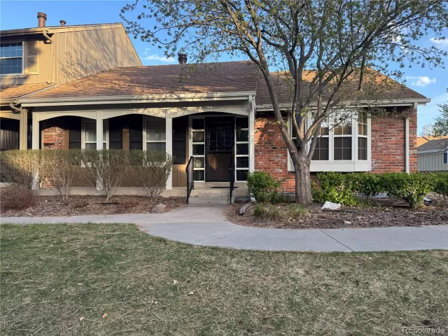 MLS: 6542062 Condo For Sale