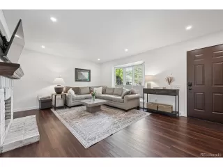 Photo #2: 6546531 Listing