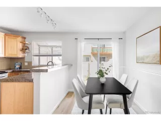 Photo #6: 6550014 Listing