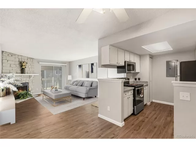 MLS: 6551595 Condo For Sale