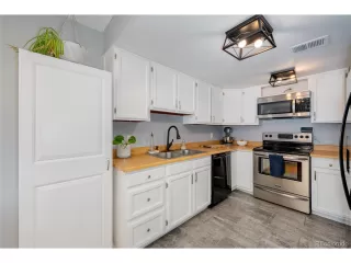 Photo #6: 6554198 Listing 