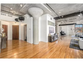 Photo #5: 6556295 Listing