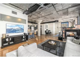 Photo #6: 6556295 Listing