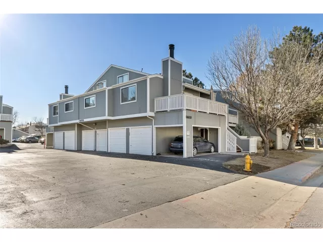 MLS: 6558308 Condo For Sale