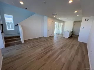 Photo #2: 6560488 Listing