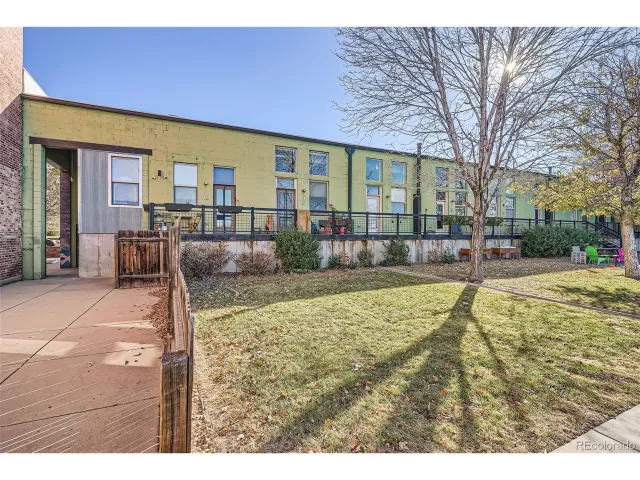MLS: 6561682 Condo For Sale