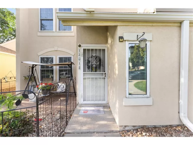 MLS: 6562946 Condo For Sale