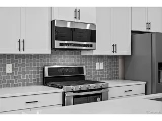 Photo #3: 6564303 Listing