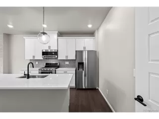 Photo #4: 6564303 Listing