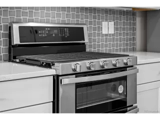 Photo #6: 6564303 Listing
