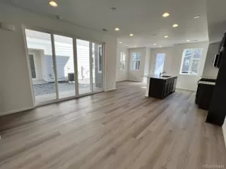 Photo #4: 6566433 Listing