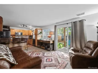 Photo #4: 6569968 Listing 