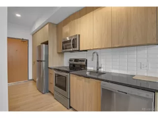 Photo #3: 6573552 Listing 