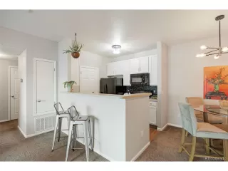 Photo #5: 6574378 Listing
