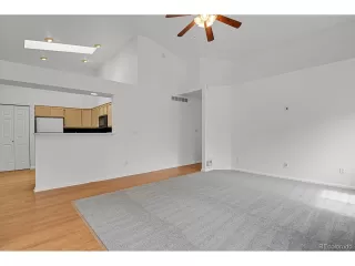 Photo #5: 6575908 Listing 