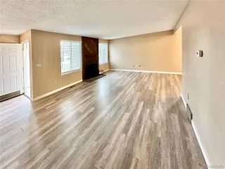 Photo #2: 6576567 Listing 