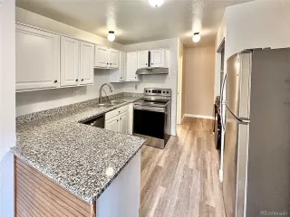 Photo #6: 6576567 Listing 