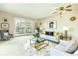 Photo #2: 6583898 Listing 