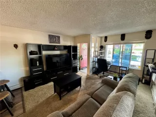 Photo #5: 6587140 Listing 