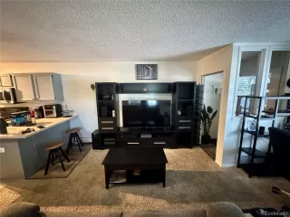 Photo #6: 6587140 Listing 