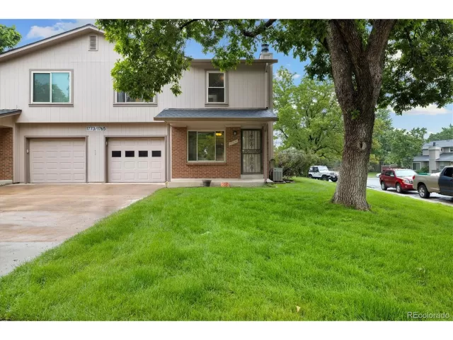 MLS: 6587635 Condo For Sale