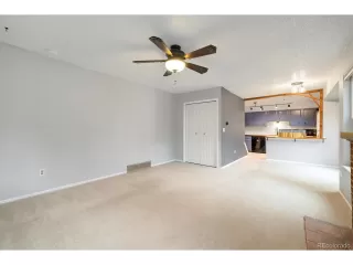 Photo #6: 6587635 Listing