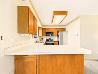 Photo #3: 6588005 Listing 