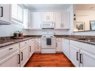 Photo #5: 6588740 Listing 