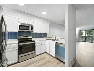 Photo #3: 6590456 Listing