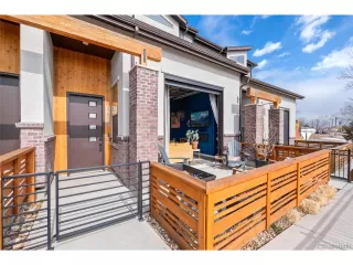 Photo #3: 6592975 Listing