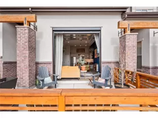 Photo #4: 6592975 Listing