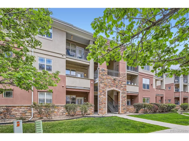 MLS: 6596733 Condo For Sale