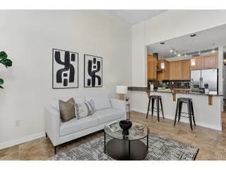 Photo #6: 6599361 Listing