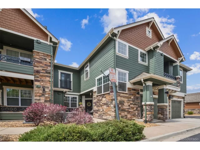 MLS: 6599758 Condo For Sale