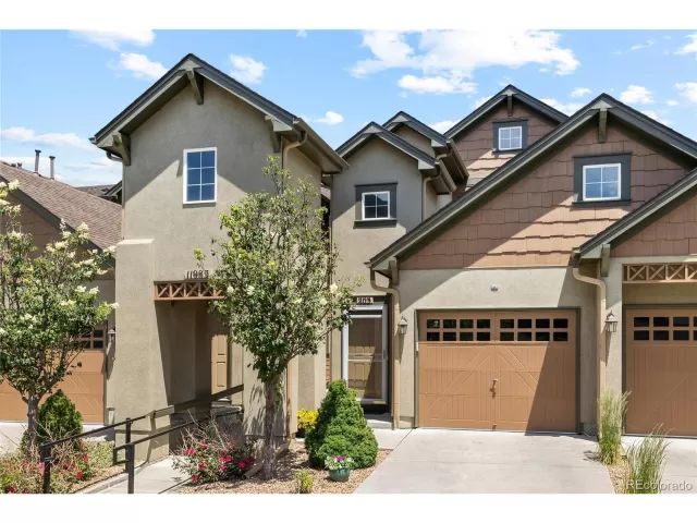 MLS: 6600878 Condo For Sale