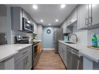 Photo #5: 6602476 Listing