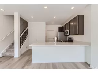 Photo #3: 6604252 Listing