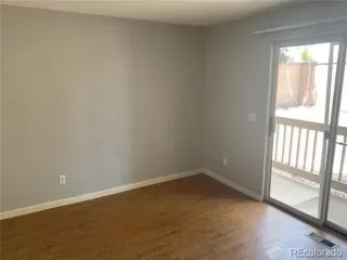 Photo #4: 6608934 Listing