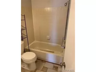 Photo #5: 6608934 Listing