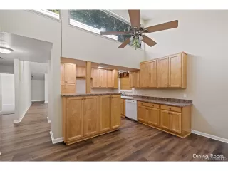 Photo #4: 6610562 Listing 