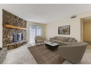 Photo #2: 6611751 Listing