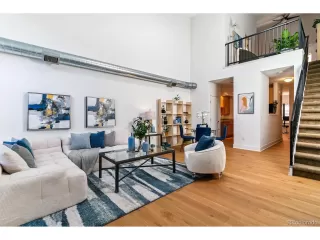 Photo #5: 6611880 Listing