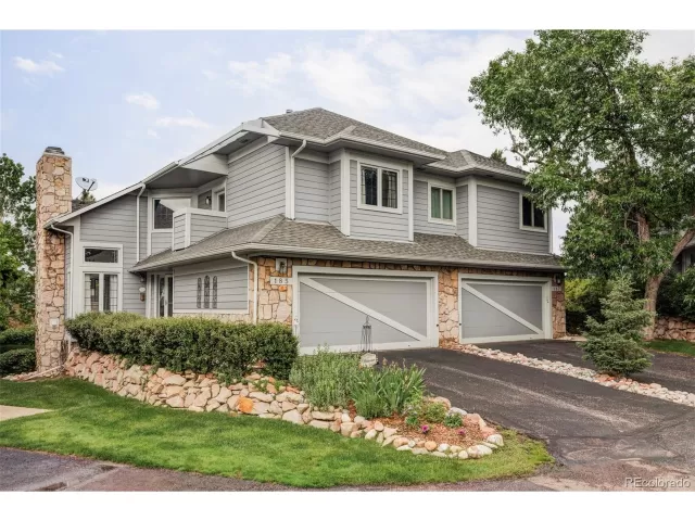 MLS: 6612296 Condo For Sale