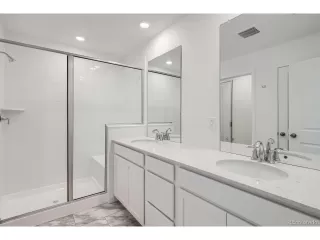 Photo #6: 6613752 Listing 